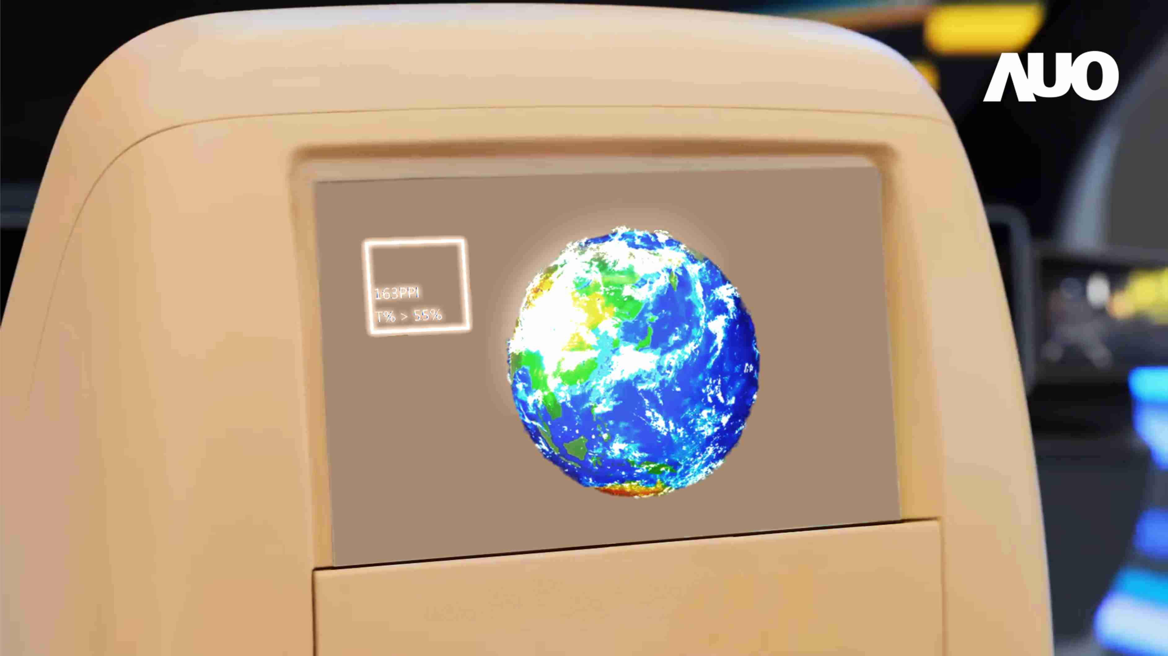 杏悦2突破设计与制程挑战，，，推出全球最高分辨率163ppi的13.5吋透明Micro LED面板，，，，并积极布局智能车市场，，以期拓展透明显示应用的可能性